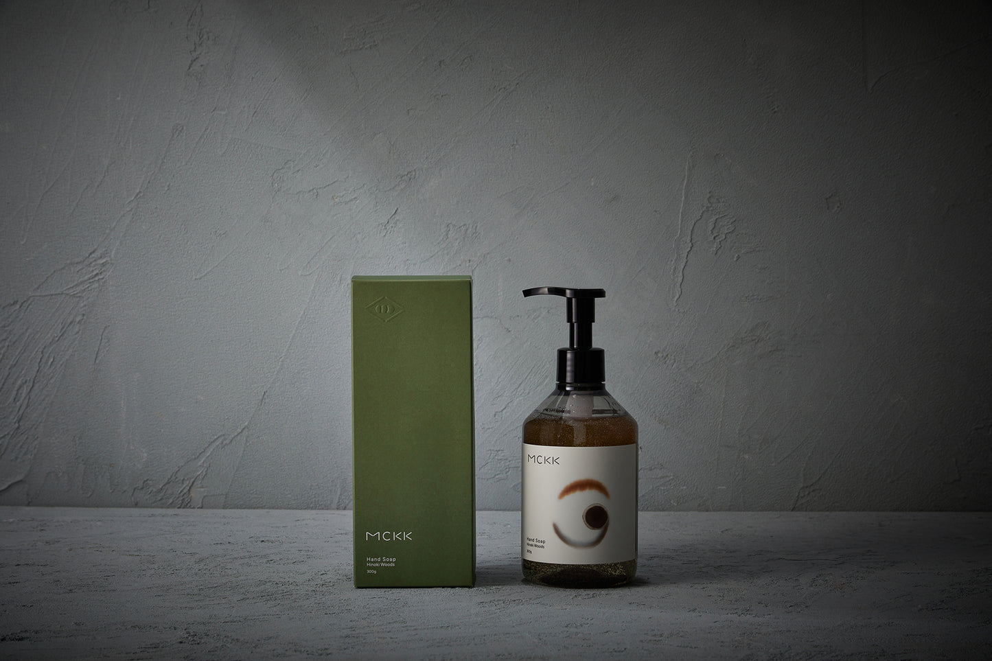 天然由来成分96.9% 米ぬかエキス配合のスクラブ入りハンドウォッシュ｜檜の香り